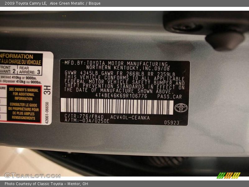 Aloe Green Metallic / Bisque 2009 Toyota Camry LE
