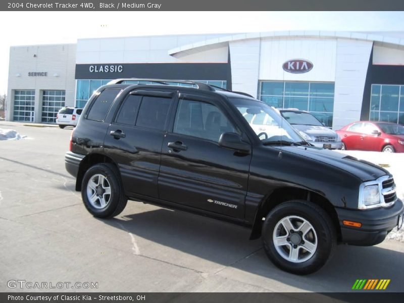 Black / Medium Gray 2004 Chevrolet Tracker 4WD