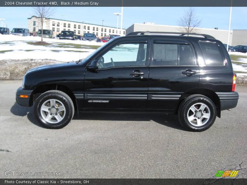 Black / Medium Gray 2004 Chevrolet Tracker 4WD