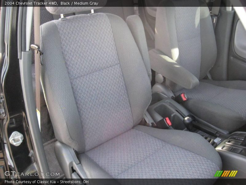 Black / Medium Gray 2004 Chevrolet Tracker 4WD