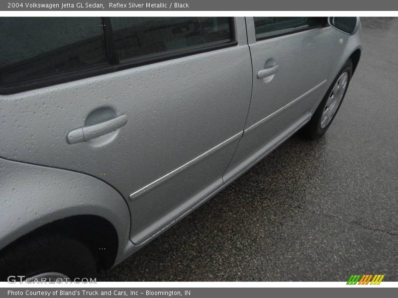 Reflex Silver Metallic / Black 2004 Volkswagen Jetta GL Sedan