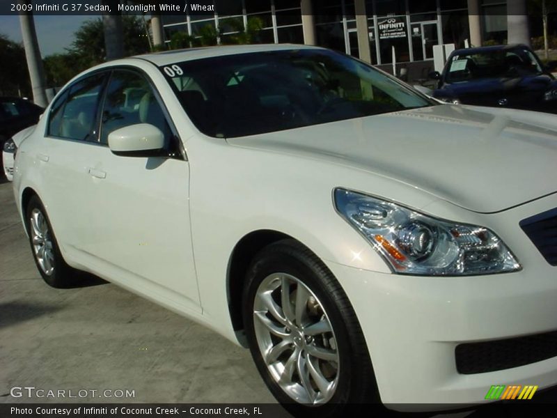 Moonlight White / Wheat 2009 Infiniti G 37 Sedan