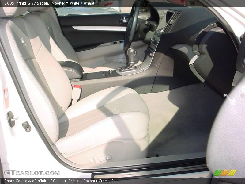 Moonlight White / Wheat 2009 Infiniti G 37 Sedan