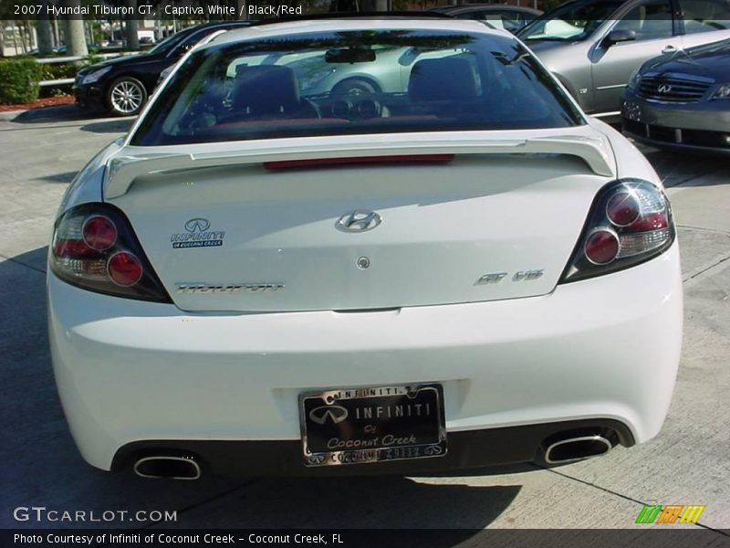 Captiva White / Black/Red 2007 Hyundai Tiburon GT