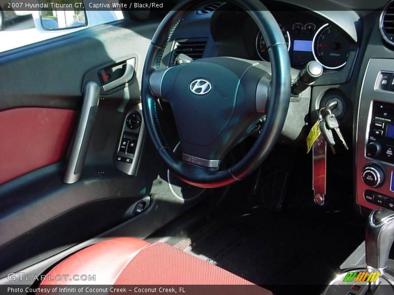 Captiva White / Black/Red 2007 Hyundai Tiburon GT