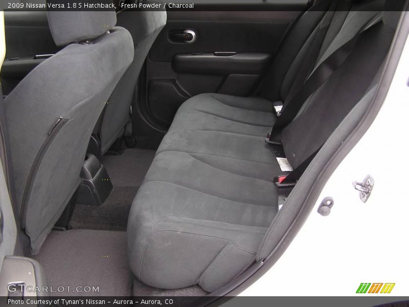Fresh Powder / Charcoal 2009 Nissan Versa 1.8 S Hatchback