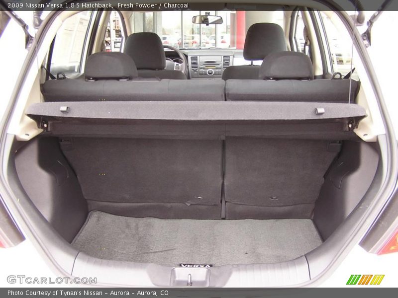 Fresh Powder / Charcoal 2009 Nissan Versa 1.8 S Hatchback