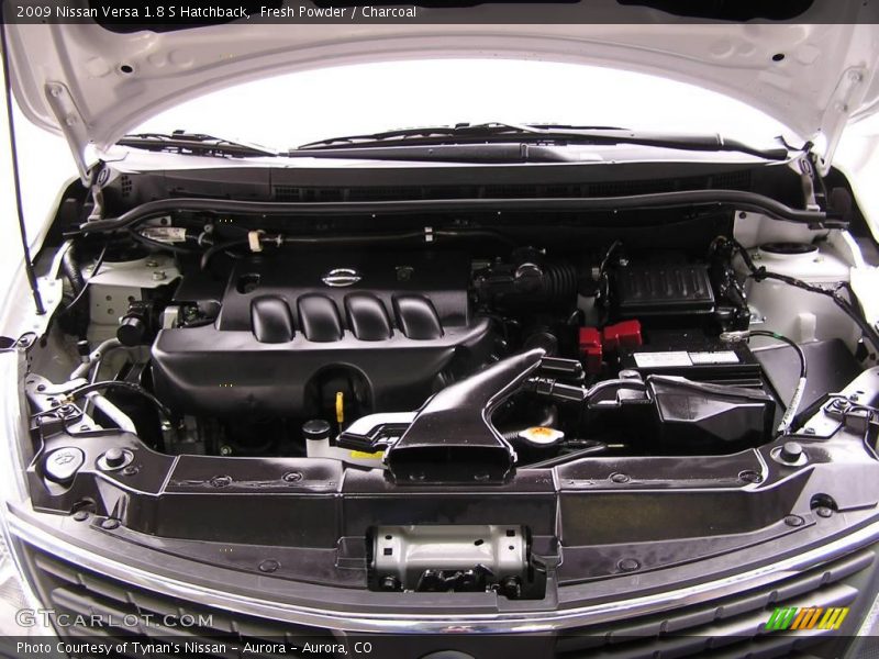 Fresh Powder / Charcoal 2009 Nissan Versa 1.8 S Hatchback