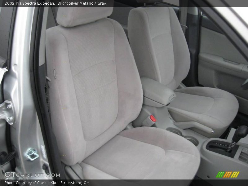 Bright Silver Metallic / Gray 2009 Kia Spectra EX Sedan