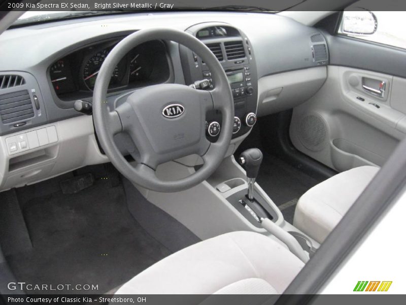 Bright Silver Metallic / Gray 2009 Kia Spectra EX Sedan