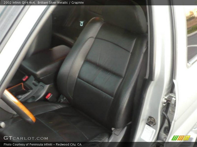 Brilliant Silver Metallic / Graphite 2002 Infiniti QX4 4x4