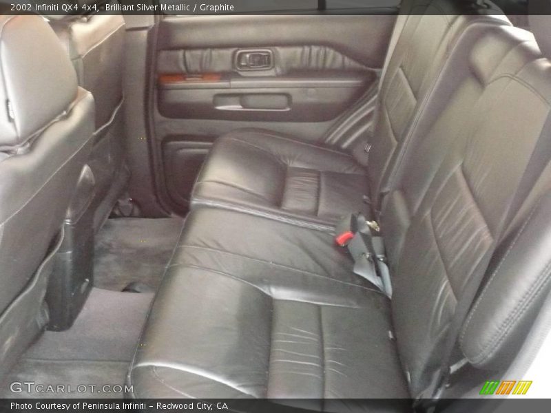Brilliant Silver Metallic / Graphite 2002 Infiniti QX4 4x4
