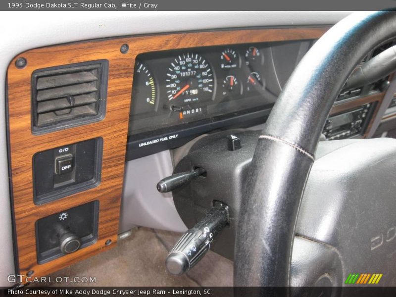 White / Gray 1995 Dodge Dakota SLT Regular Cab
