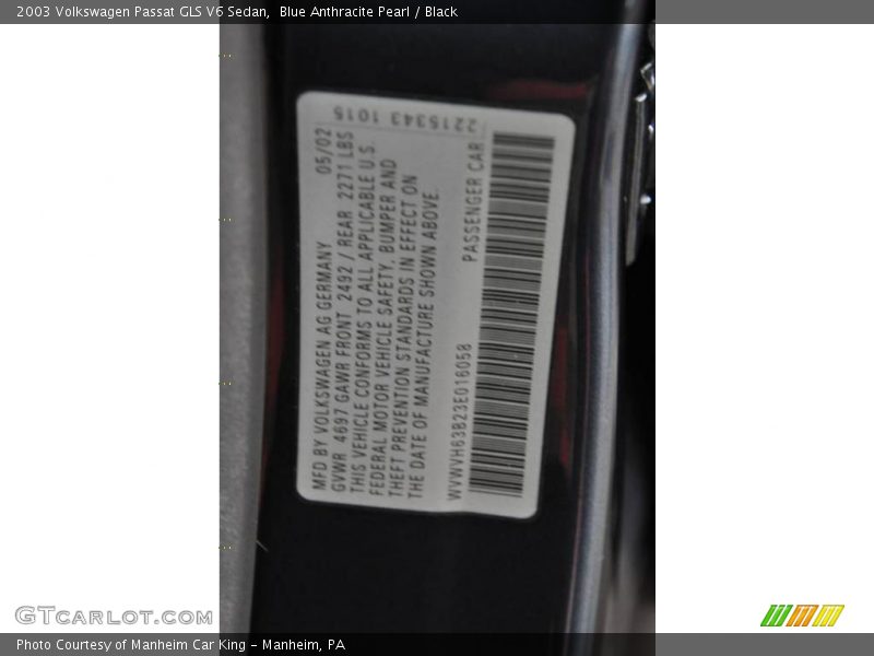Blue Anthracite Pearl / Black 2003 Volkswagen Passat GLS V6 Sedan