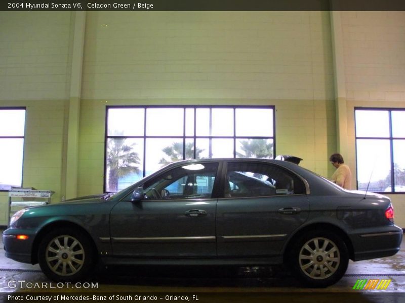 Celadon Green / Beige 2004 Hyundai Sonata V6