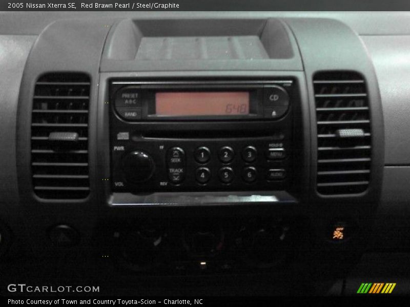 Red Brawn Pearl / Steel/Graphite 2005 Nissan Xterra SE