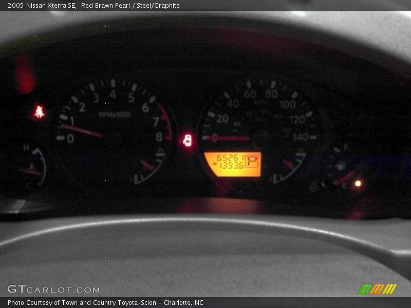 Red Brawn Pearl / Steel/Graphite 2005 Nissan Xterra SE