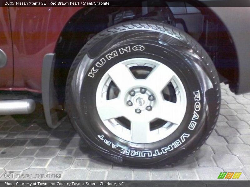 Red Brawn Pearl / Steel/Graphite 2005 Nissan Xterra SE