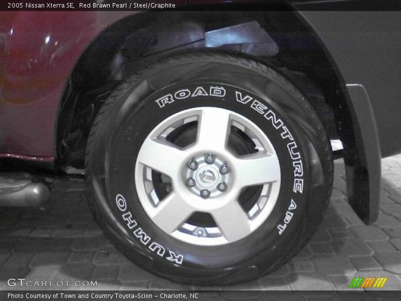 Red Brawn Pearl / Steel/Graphite 2005 Nissan Xterra SE