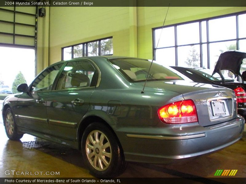 Celadon Green / Beige 2004 Hyundai Sonata V6