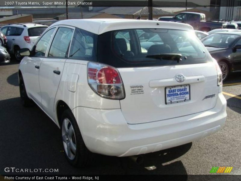 Super White / Dark Charcoal 2007 Toyota Matrix