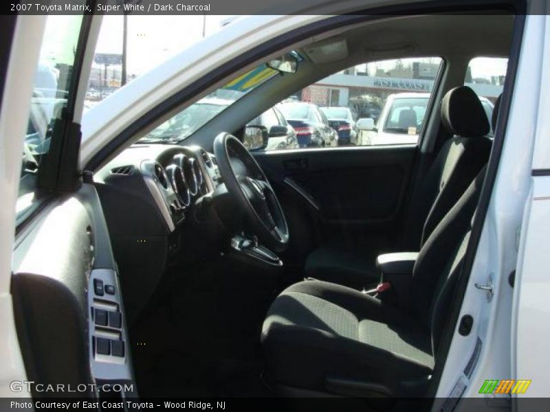 Super White / Dark Charcoal 2007 Toyota Matrix
