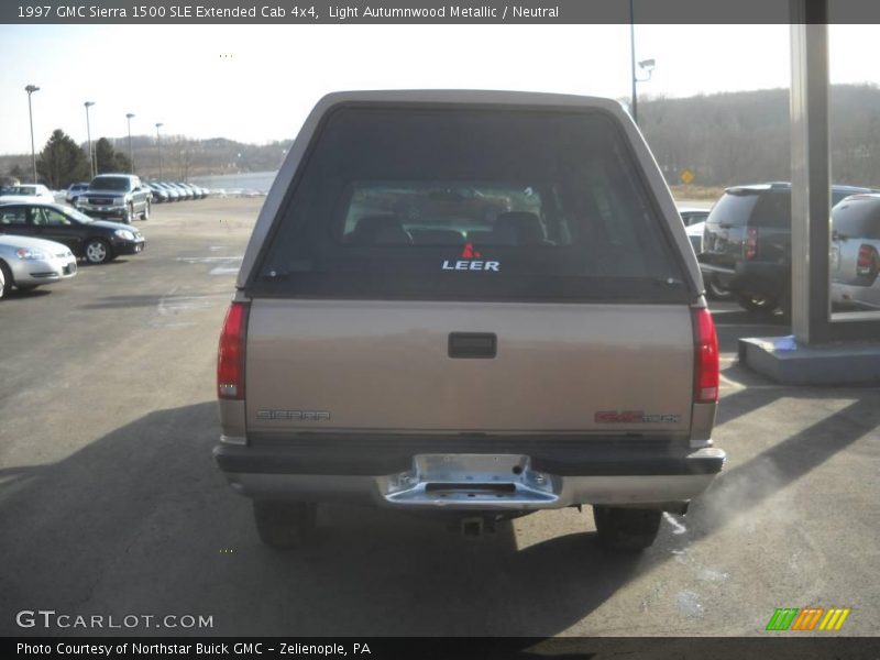 Light Autumnwood Metallic / Neutral 1997 GMC Sierra 1500 SLE Extended Cab 4x4