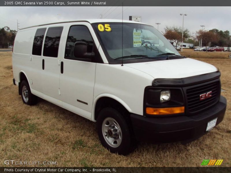 Summit White / Neutral 2005 GMC Savana Van 2500 Cargo