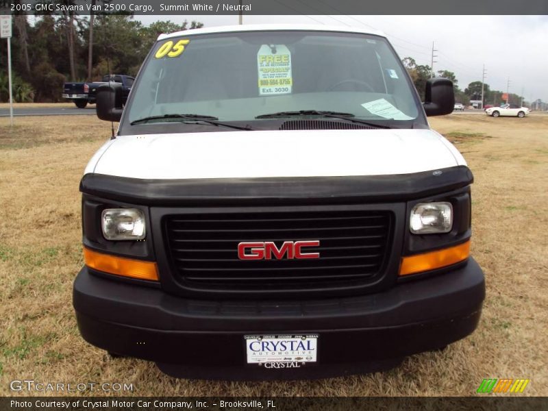 Summit White / Neutral 2005 GMC Savana Van 2500 Cargo