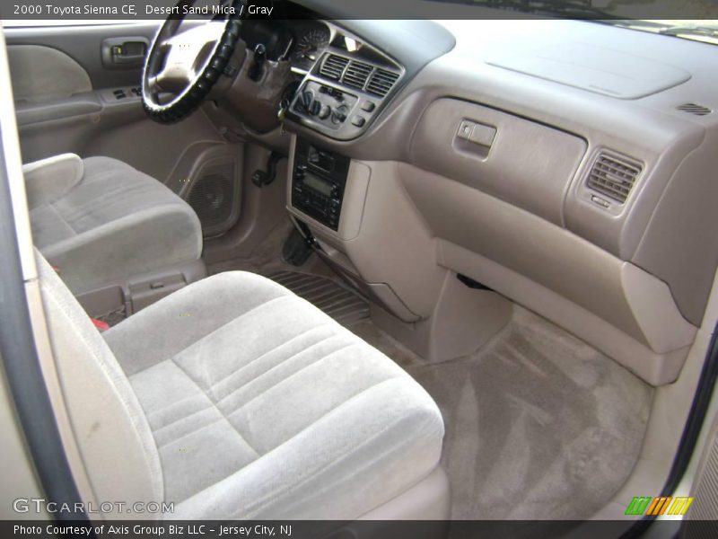Desert Sand Mica / Gray 2000 Toyota Sienna CE
