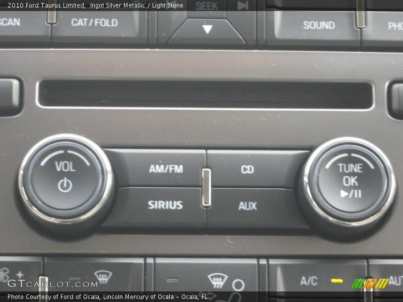 Ingot Silver Metallic / Light Stone 2010 Ford Taurus Limited