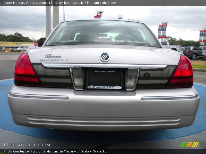Silver Birch Metallic / Medium Light Stone 2009 Mercury Grand Marquis LS