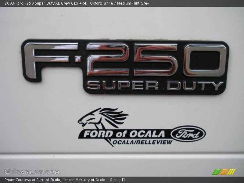 Oxford White / Medium Flint Grey 2003 Ford F250 Super Duty XL Crew Cab 4x4