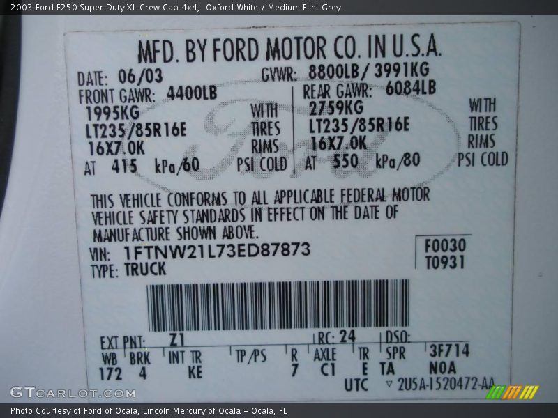 Oxford White / Medium Flint Grey 2003 Ford F250 Super Duty XL Crew Cab 4x4