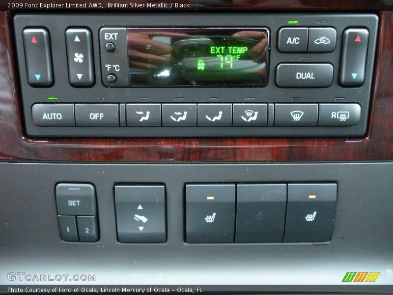 Controls of 2009 Explorer Limited AWD