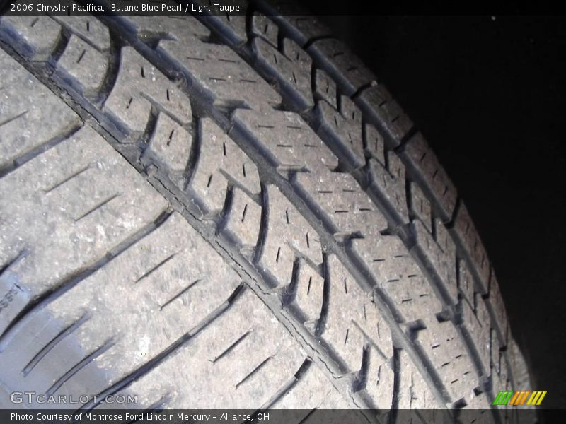Butane Blue Pearl / Light Taupe 2006 Chrysler Pacifica