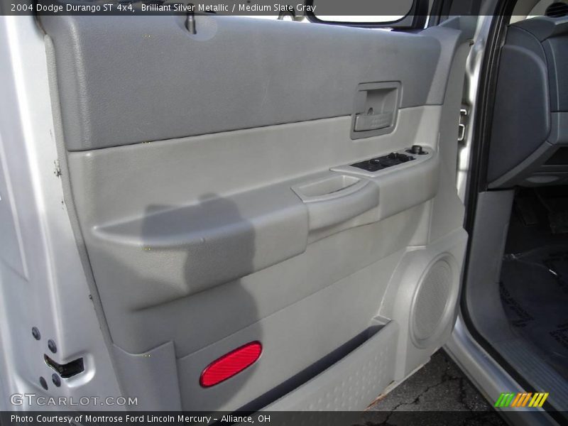 Brilliant Silver Metallic / Medium Slate Gray 2004 Dodge Durango ST 4x4