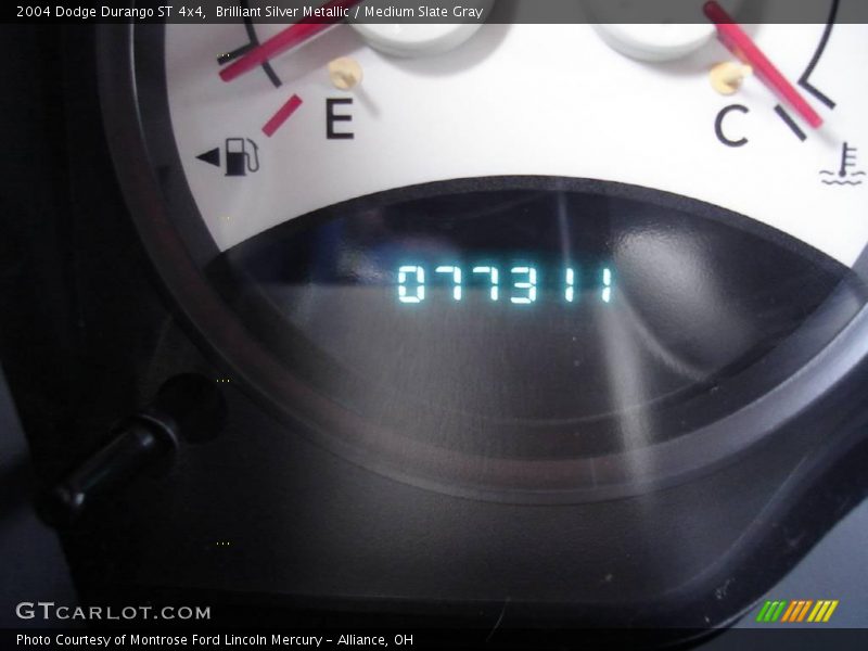 Brilliant Silver Metallic / Medium Slate Gray 2004 Dodge Durango ST 4x4