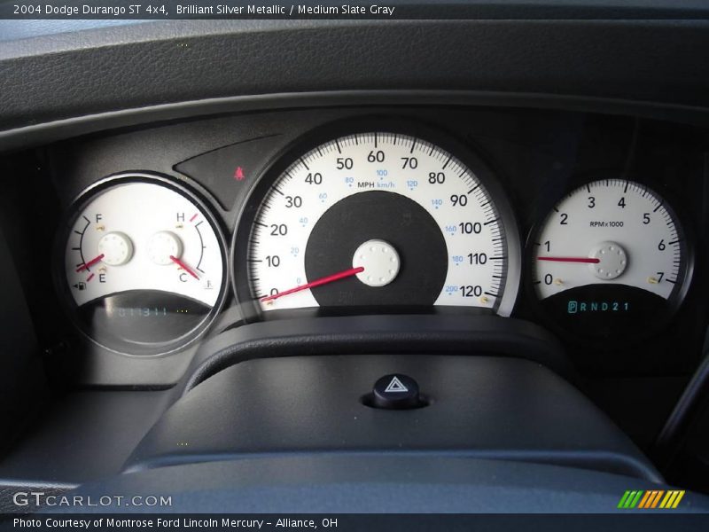 Brilliant Silver Metallic / Medium Slate Gray 2004 Dodge Durango ST 4x4