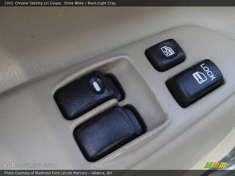 Stone White / Black/Light Gray 2002 Chrysler Sebring LXi Coupe