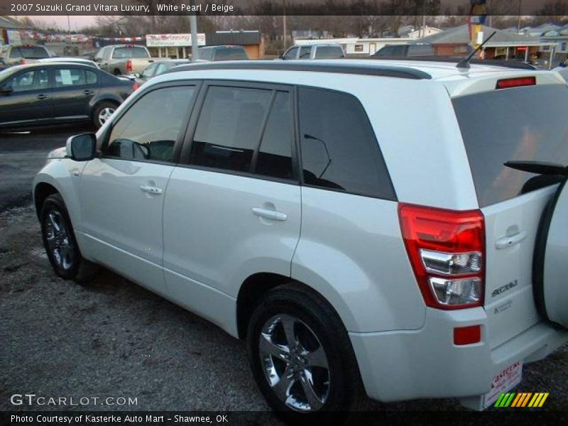 White Pearl / Beige 2007 Suzuki Grand Vitara Luxury