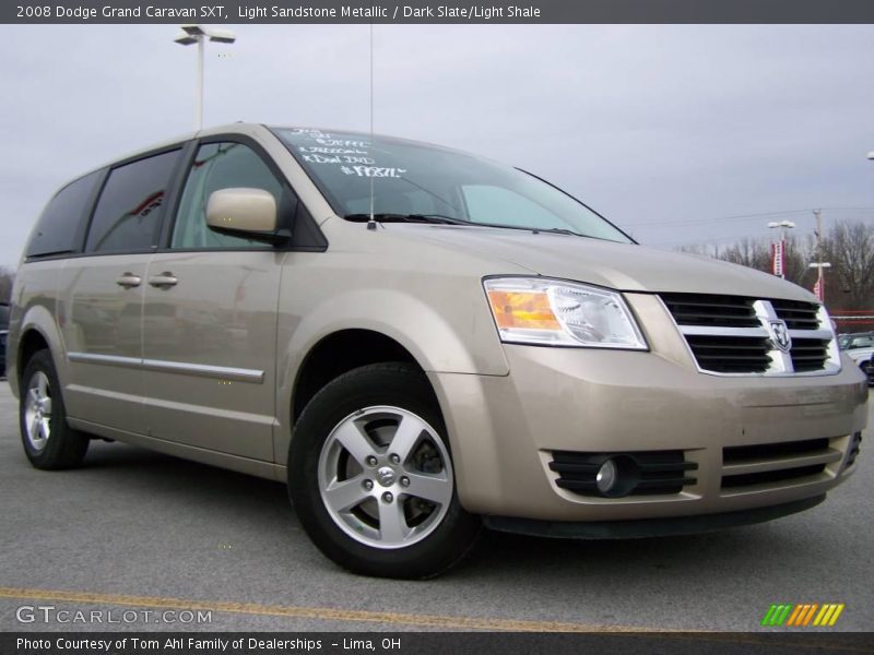 Light Sandstone Metallic / Dark Slate/Light Shale 2008 Dodge Grand Caravan SXT