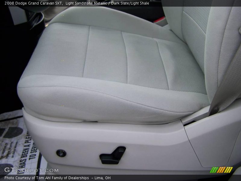 Light Sandstone Metallic / Dark Slate/Light Shale 2008 Dodge Grand Caravan SXT
