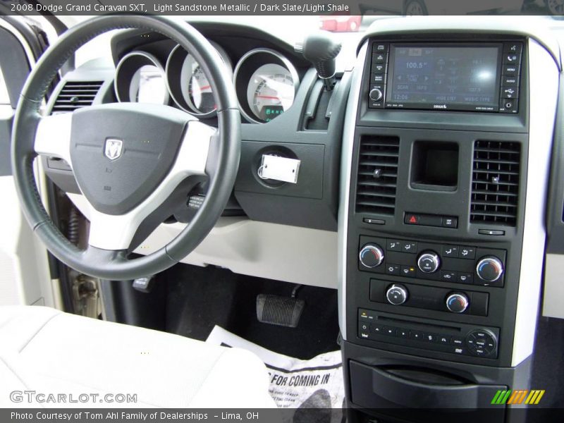 Light Sandstone Metallic / Dark Slate/Light Shale 2008 Dodge Grand Caravan SXT