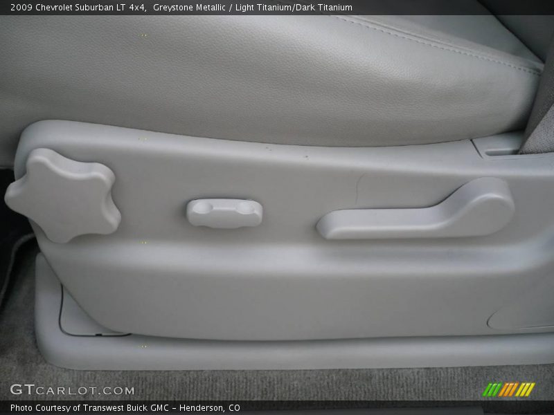 Greystone Metallic / Light Titanium/Dark Titanium 2009 Chevrolet Suburban LT 4x4