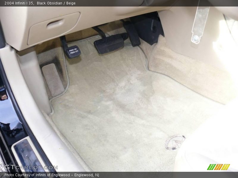 Black Obsidian / Beige 2004 Infiniti I 35