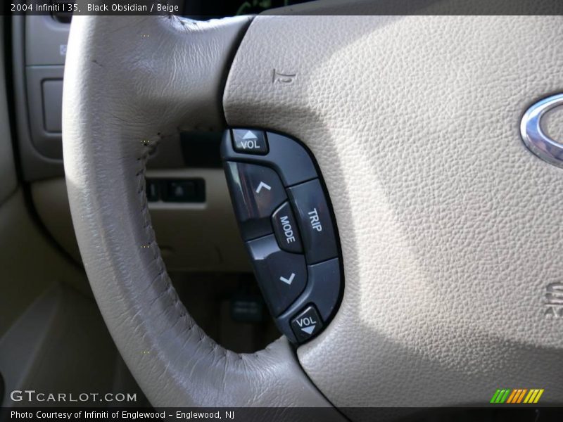 Black Obsidian / Beige 2004 Infiniti I 35