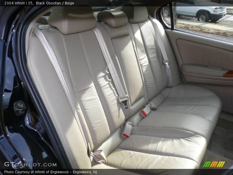 Black Obsidian / Beige 2004 Infiniti I 35