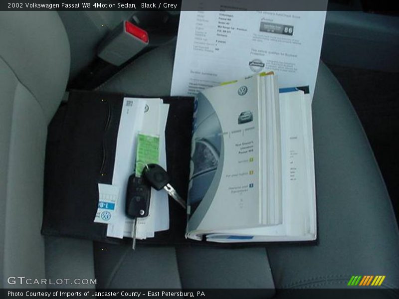 Black / Grey 2002 Volkswagen Passat W8 4Motion Sedan