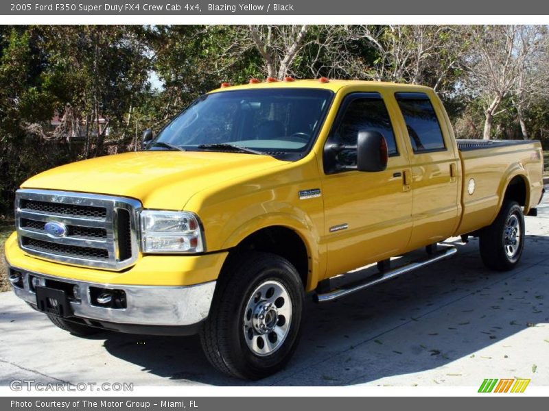 Blazing Yellow / Black 2005 Ford F350 Super Duty FX4 Crew Cab 4x4